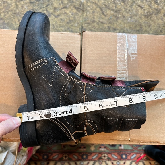 Fly London, Kraft Black boots, size 39 (8.5 US) - Picture 8 of 8